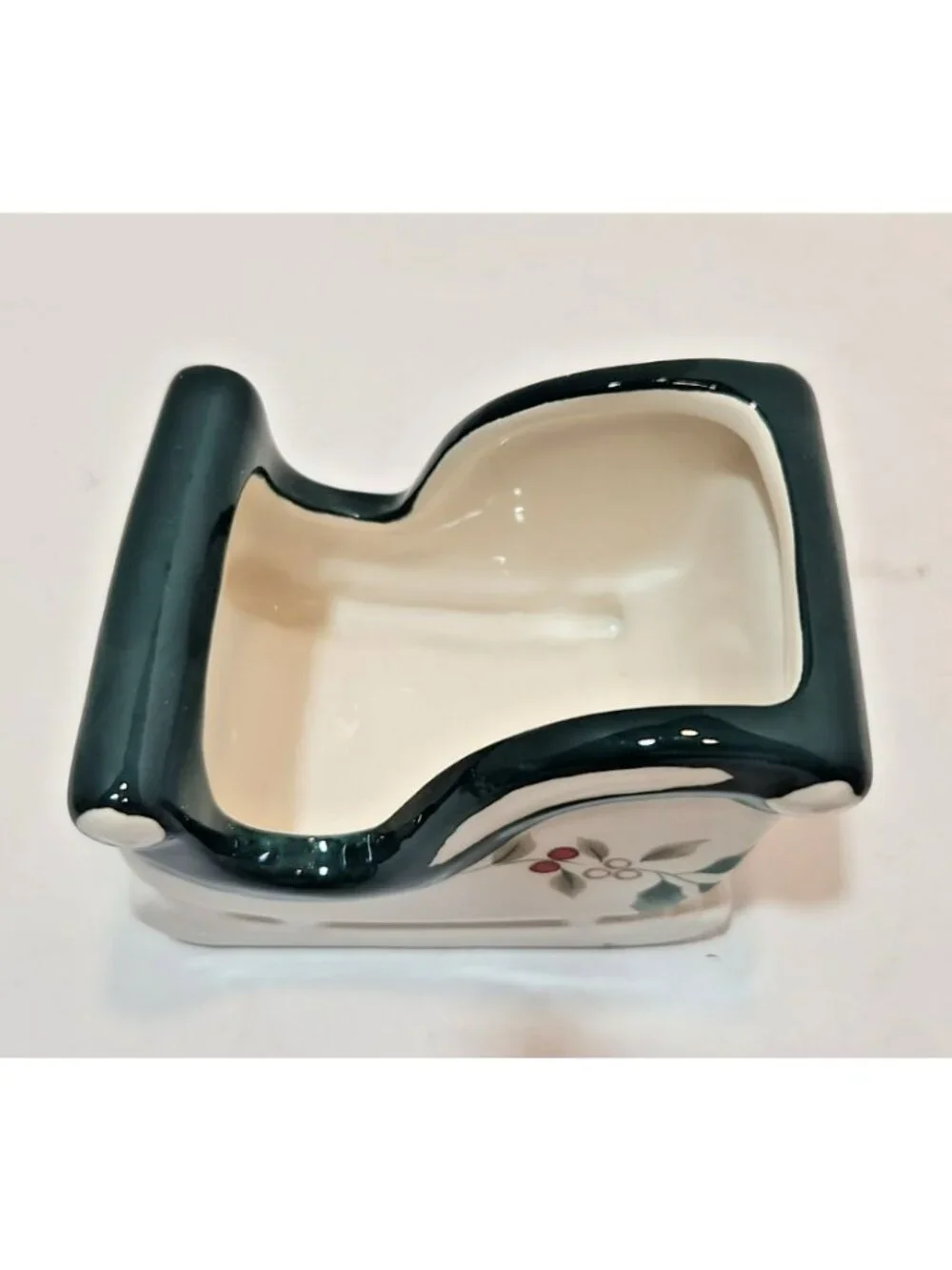 Vtg Pfaltzgraff Winterberry Ceramic Sleigh Shaped Sweetener Holder